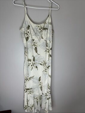 Vintage Hawaiian Floral Slip Midi Dress in Ivory and Olive size L
